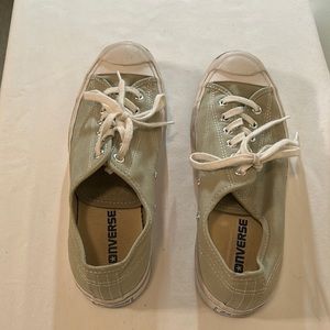 Converse Jack Purcell sneakers size 8 in pale green